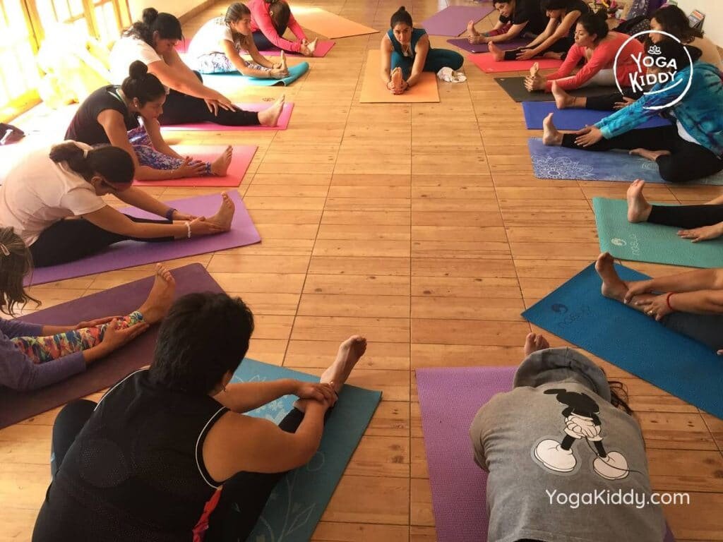 formacion-yoga-para-ninos-copiapo-chile-yogakiddy-5-1024x768