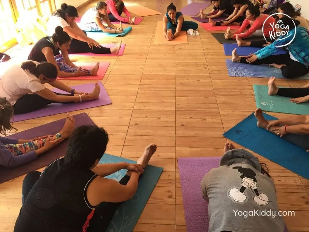 formacion-yoga-para-ninos-copiapo-chile-yogakiddy-5-1024x768
