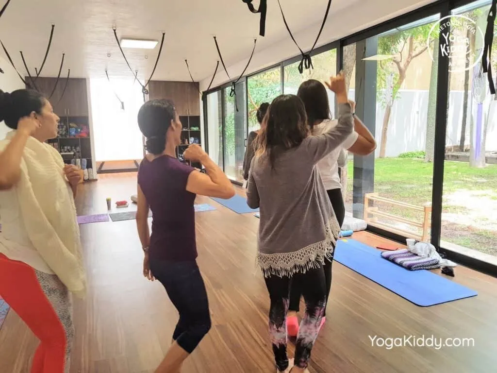 Formación-de-Yoga-para-Niños-en-Guadalajara-México-YogaKiddy-0088-1024x768