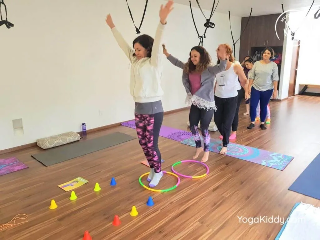 Formación-de-Yoga-para-Niños-en-Guadalajara-México-YogaKiddy-0086-1024x768