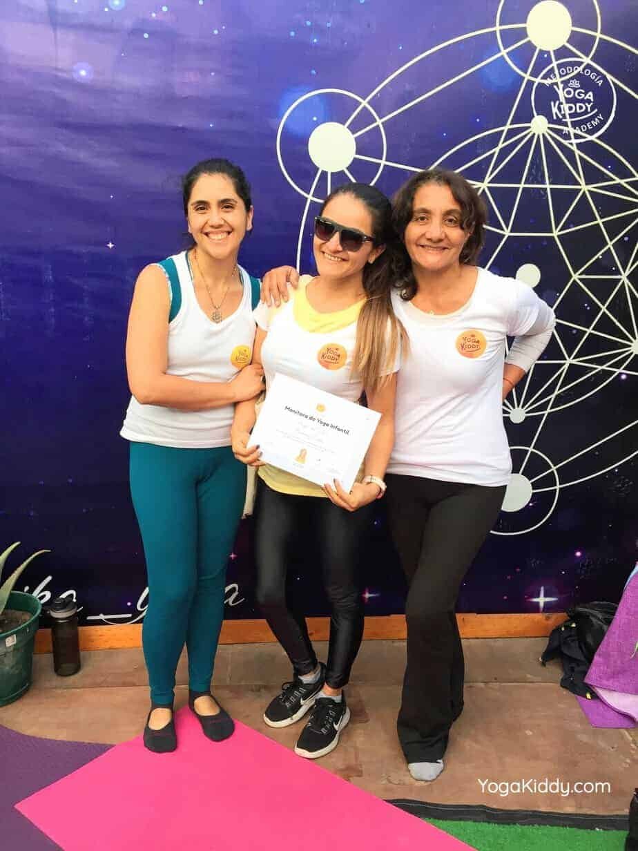 yoga-para-niños-arica-chile-formación-monitor-profesrorado-instructurado-YogaKiddy-0045