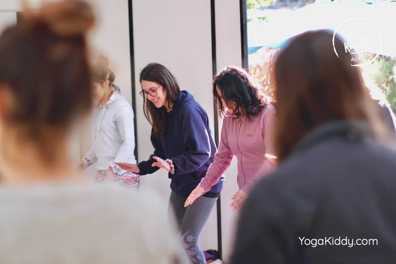 yoga-para-niños-formación-monitor-yoga-infantil-YogaKiddy-viña-del-mar-chile0009