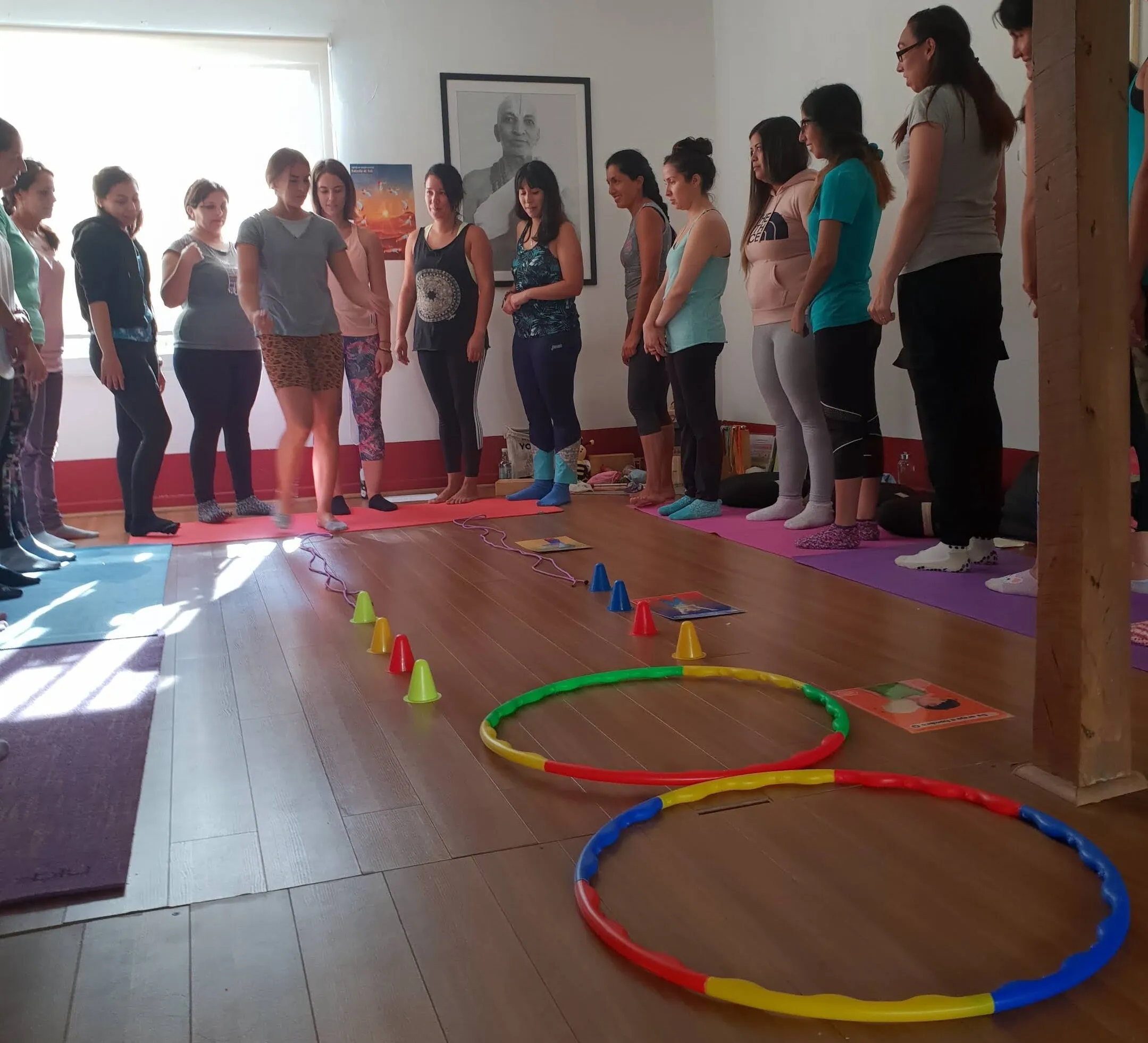 circuito o pista de obstaculos yoga para niños