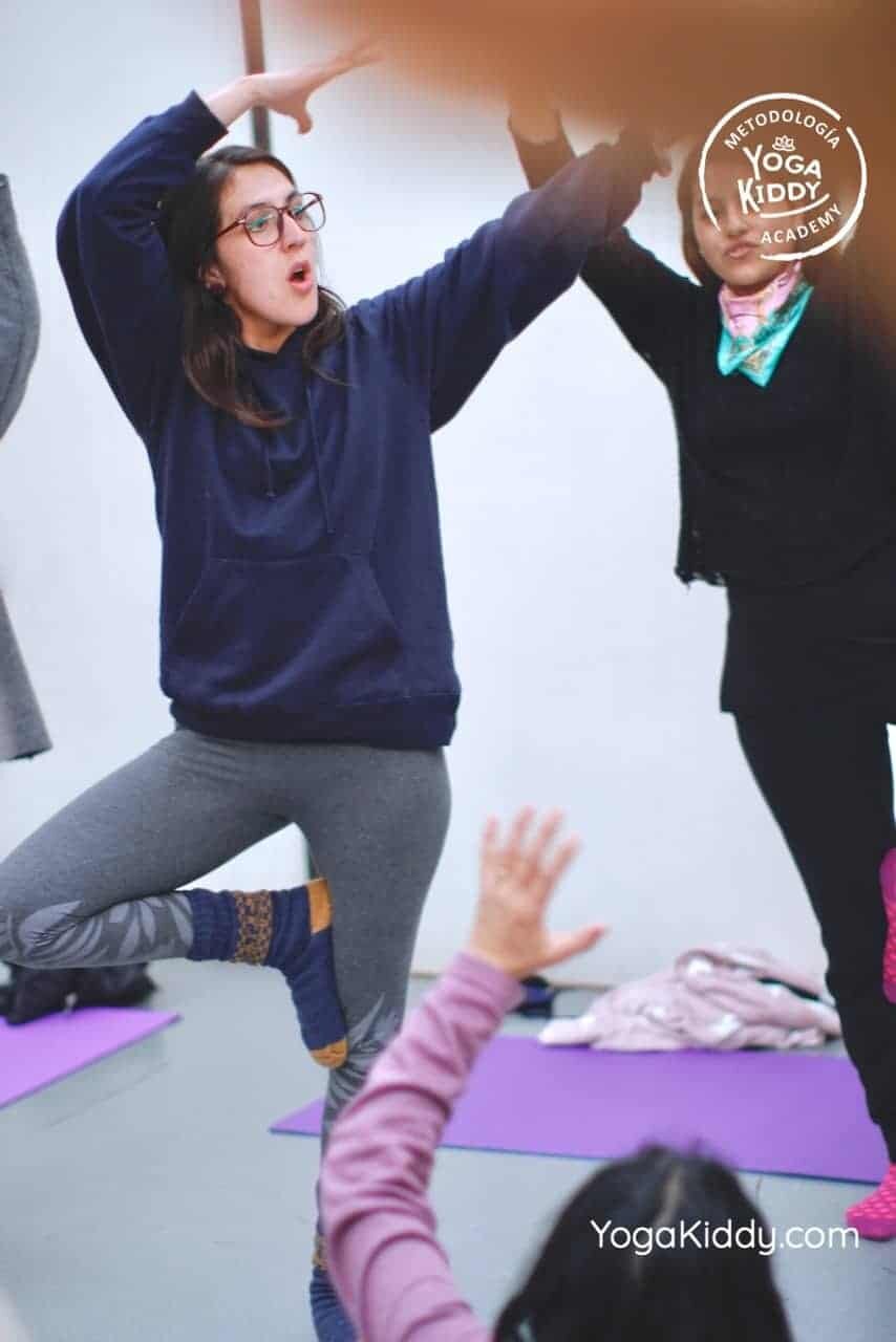 yoga-para-niños-formación-monitor-yoga-infantil-YogaKiddy-viña-del-mar-chile0070