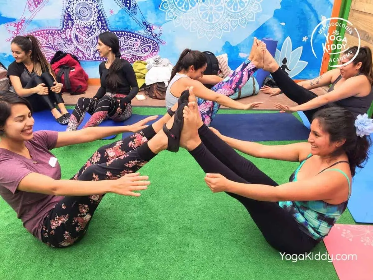 yoga-para-niños-arica-chile-formación-monitor-profesrorado-instructurado-YogaKiddy-0018