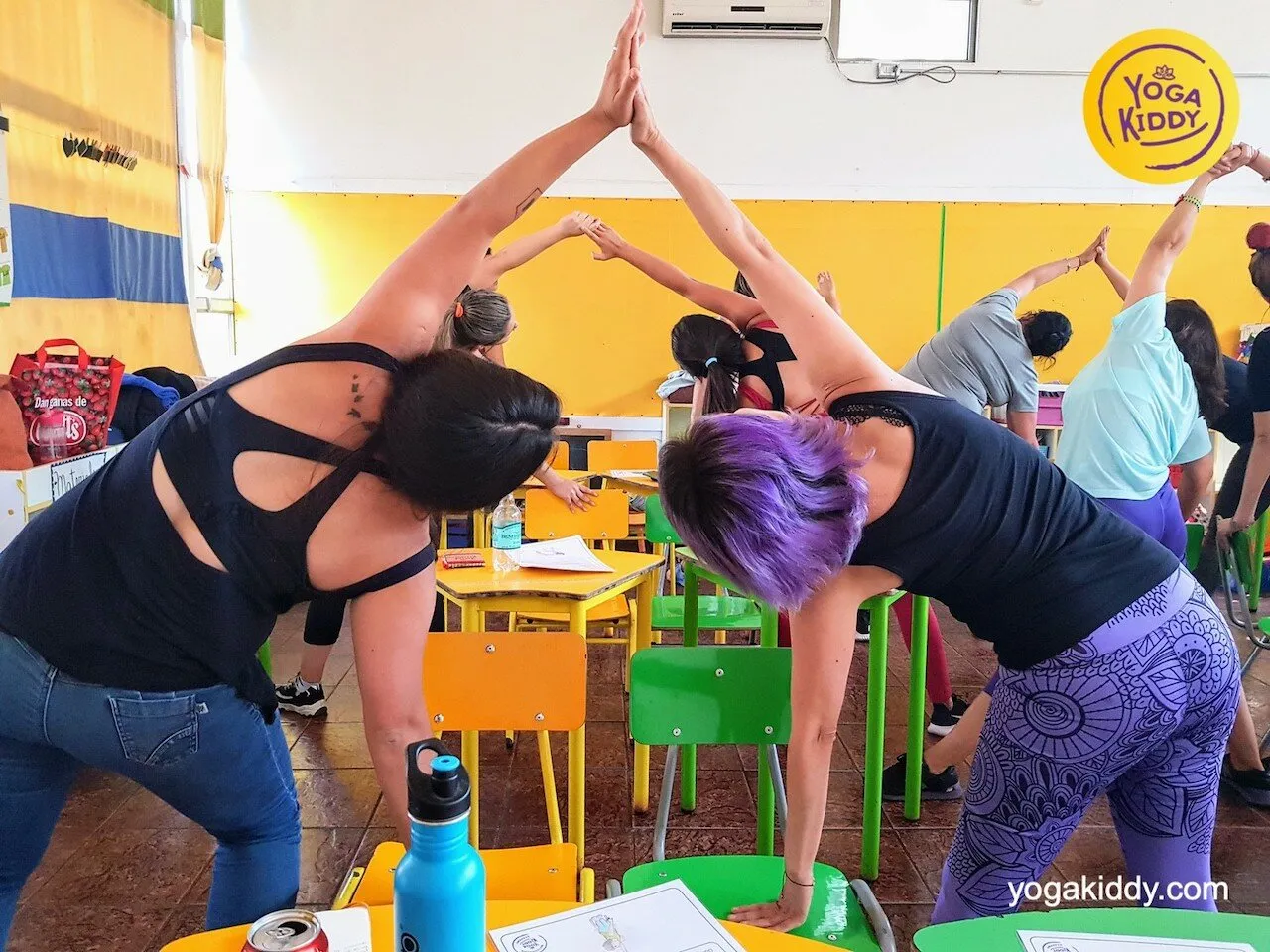 yoga en el aula sala de clase yogakiddy 0015