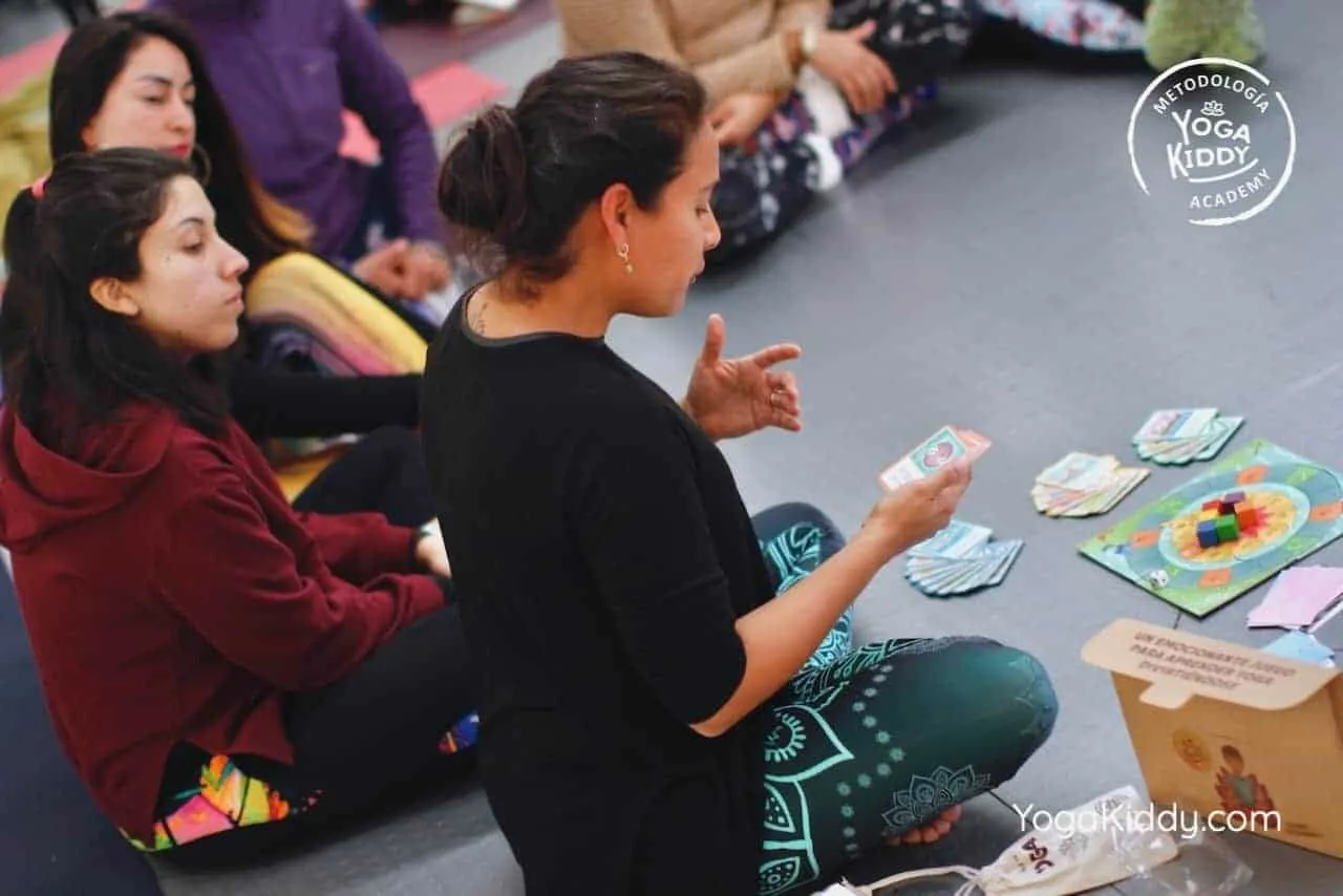 yoga-para-niños-formación-monitor-yoga-infantil-YogaKiddy-viña-del-mar-chile0020