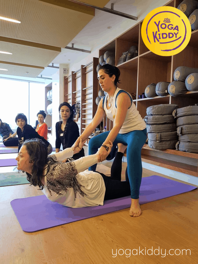 Yoga-para-niños-Lima-Perú-Formación-Internacional-de-Monitor-de-Yoga-Infantil-5-1-768x1024