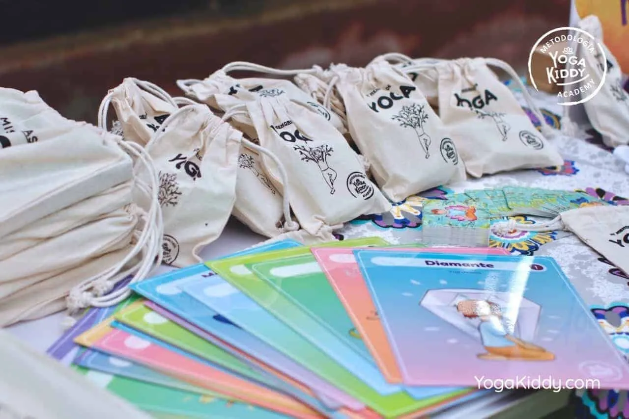 yoga-para-niños-formación-monitor-yoga-infantil-YogaKiddy-viña-del-mar-chile0035
