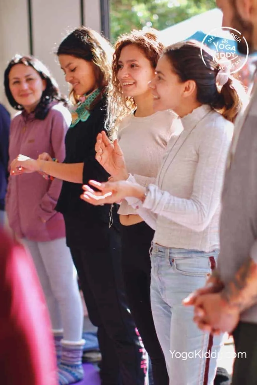 yoga-para-niños-formación-monitor-yoga-infantil-YogaKiddy-viña-del-mar-chile0014