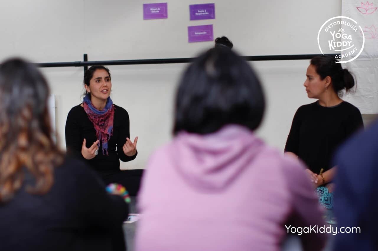 yoga-para-niños-formación-monitor-yoga-infantil-YogaKiddy-viña-del-mar-chile0025