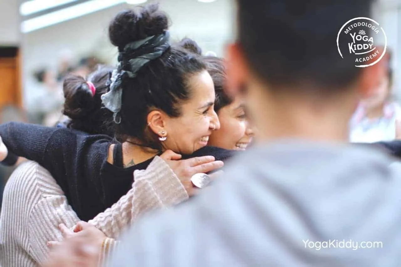yoga-para-niños-formación-monitor-yoga-infantil-YogaKiddy-viña-del-mar-chile0077