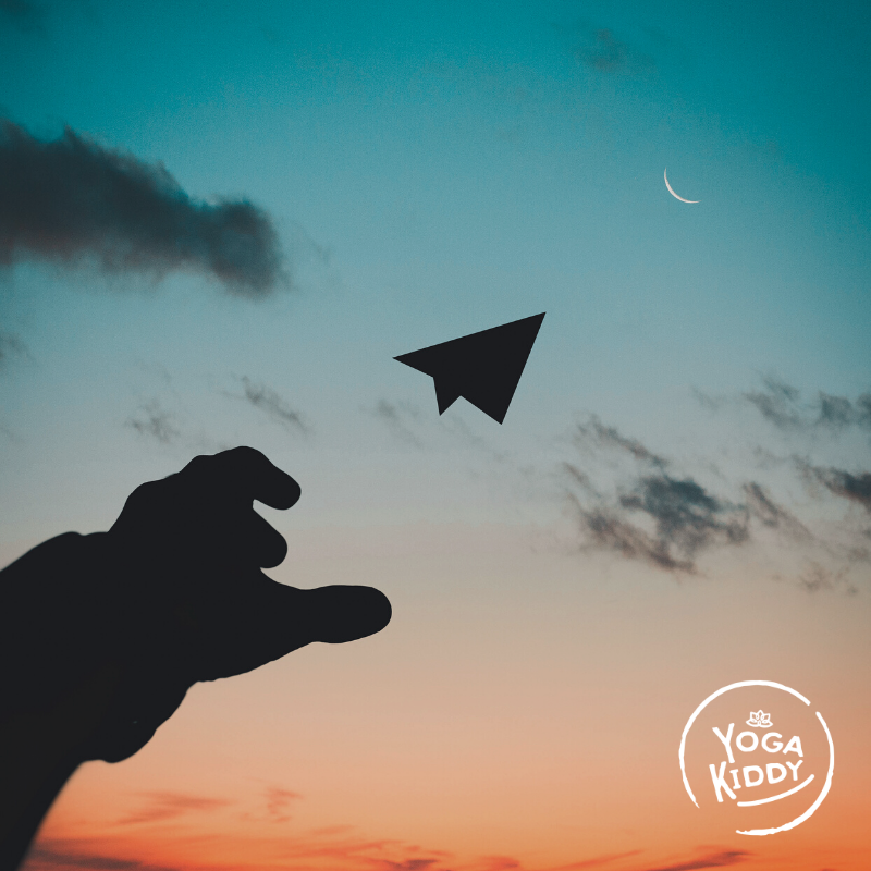 creatividad yoga infantil