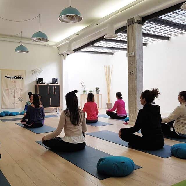 yoga-para-niños-madrid-españa-yogakiddy-meditación-Formación-Internacional-de-Monitor-de-Yoga-Infantil-4