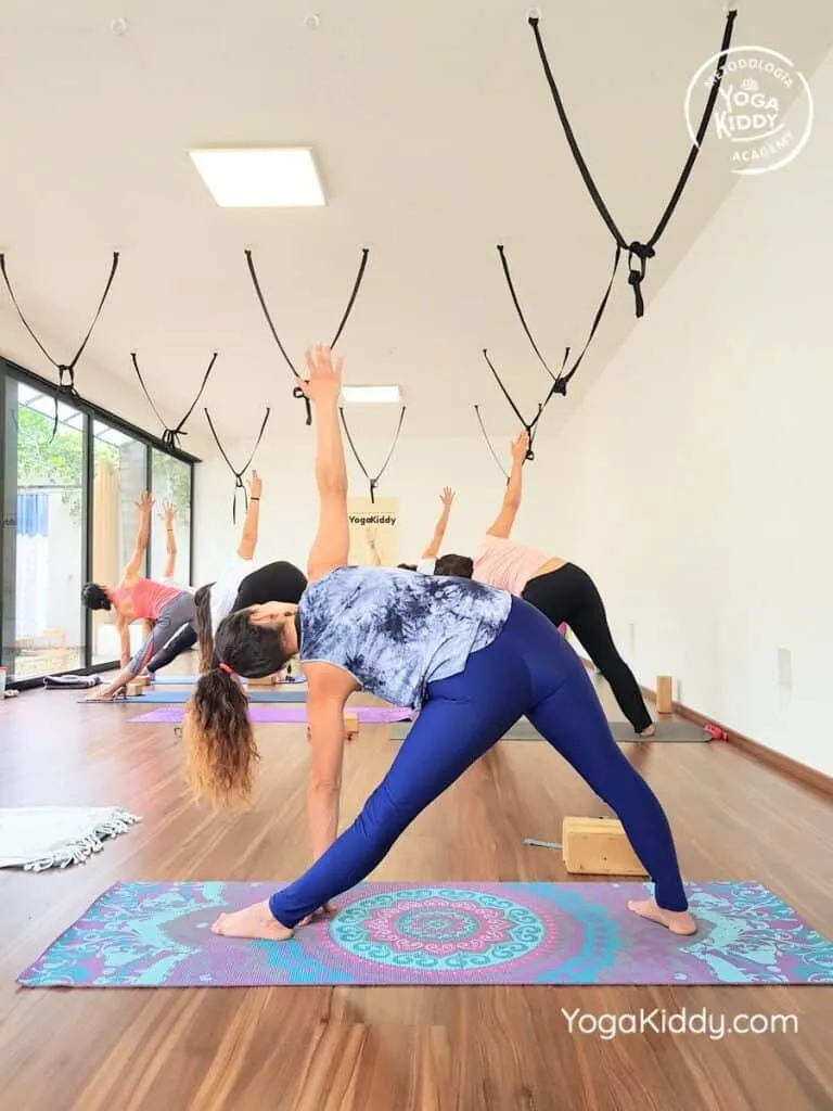 Formación-de-Yoga-para-Niños-en-Guadalajara-México-YogaKiddy-0024-768x1024