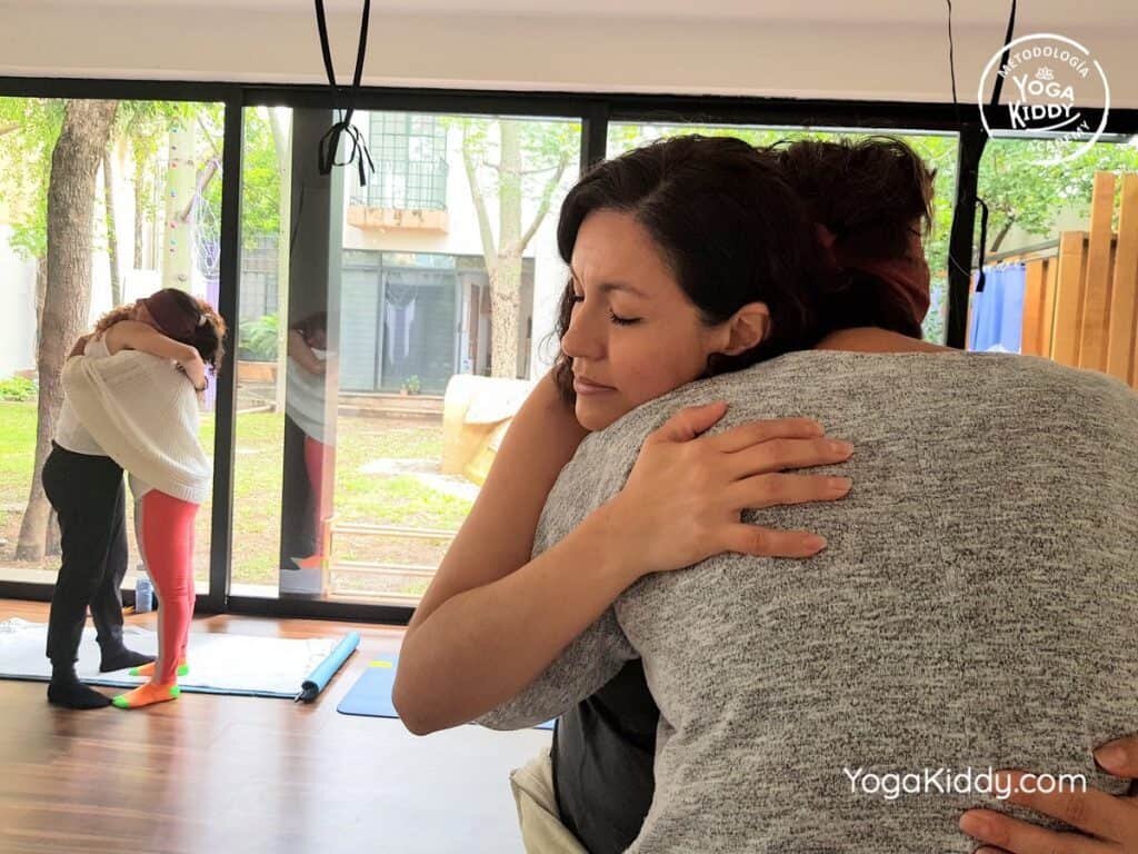 Formación-de-Yoga-para-Niños-en-Guadalajara-México-YogaKiddy-0083-1024x768