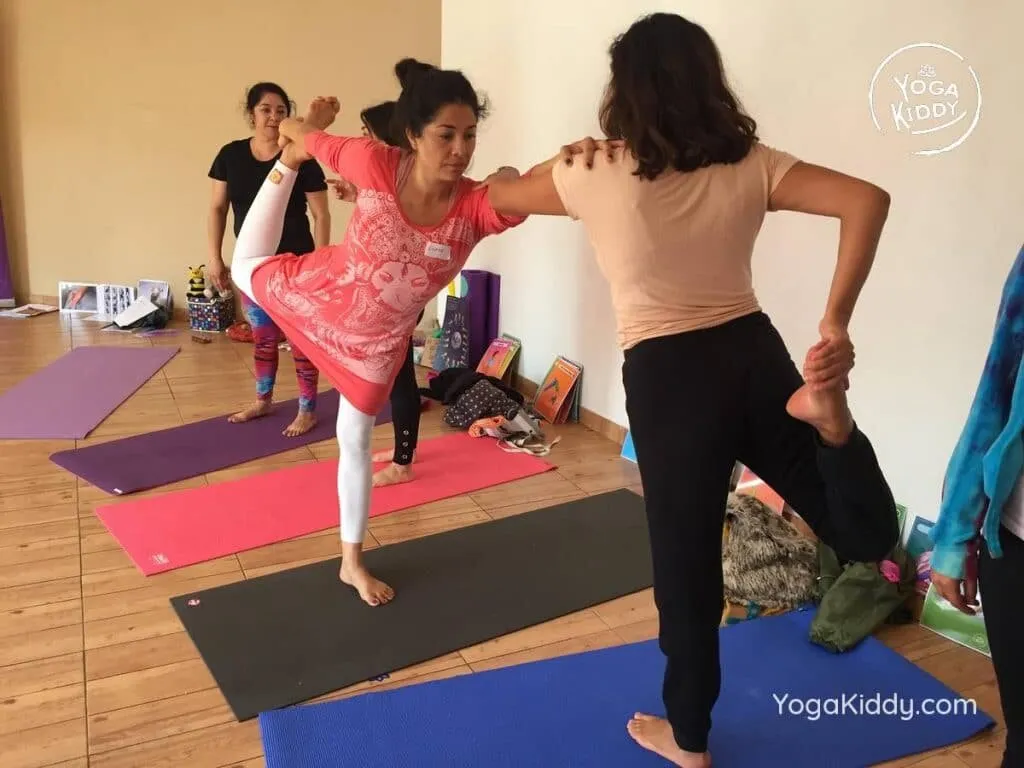 formacion-yoga-para-ninos-copiapo-chile-yogakiddy-6-1024x768