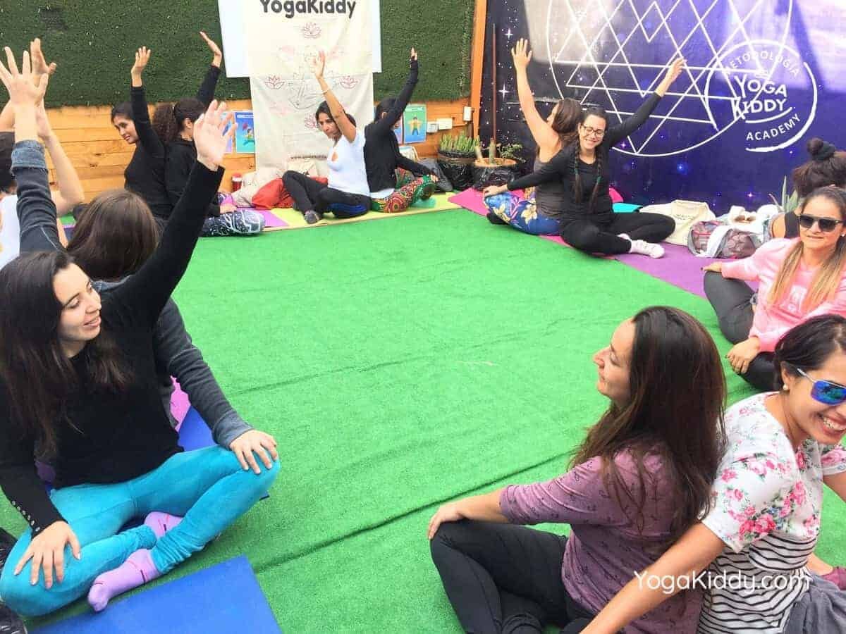 yoga-para-niños-arica-chile-formación-monitor-profesrorado-instructurado-YogaKiddy-0036