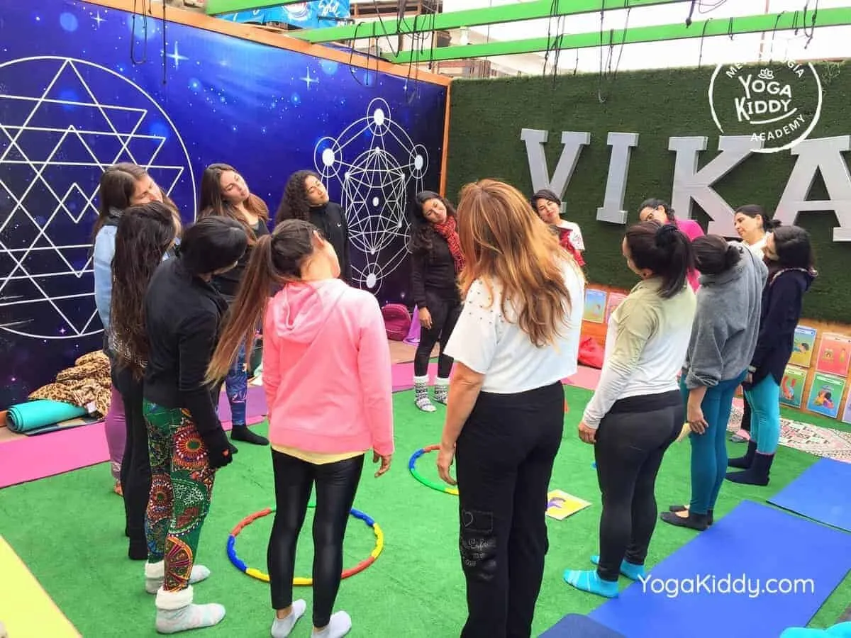 yoga-para-niños-arica-chile-formación-monitor-profesrorado-instructurado-YogaKiddy-0032