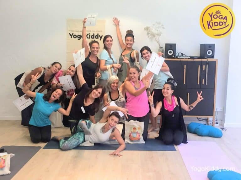 Yoga-para-niños-madrid-españa-Formación-Internacional-de-Monitor-de-Yoga-Infantil18-1-768x576