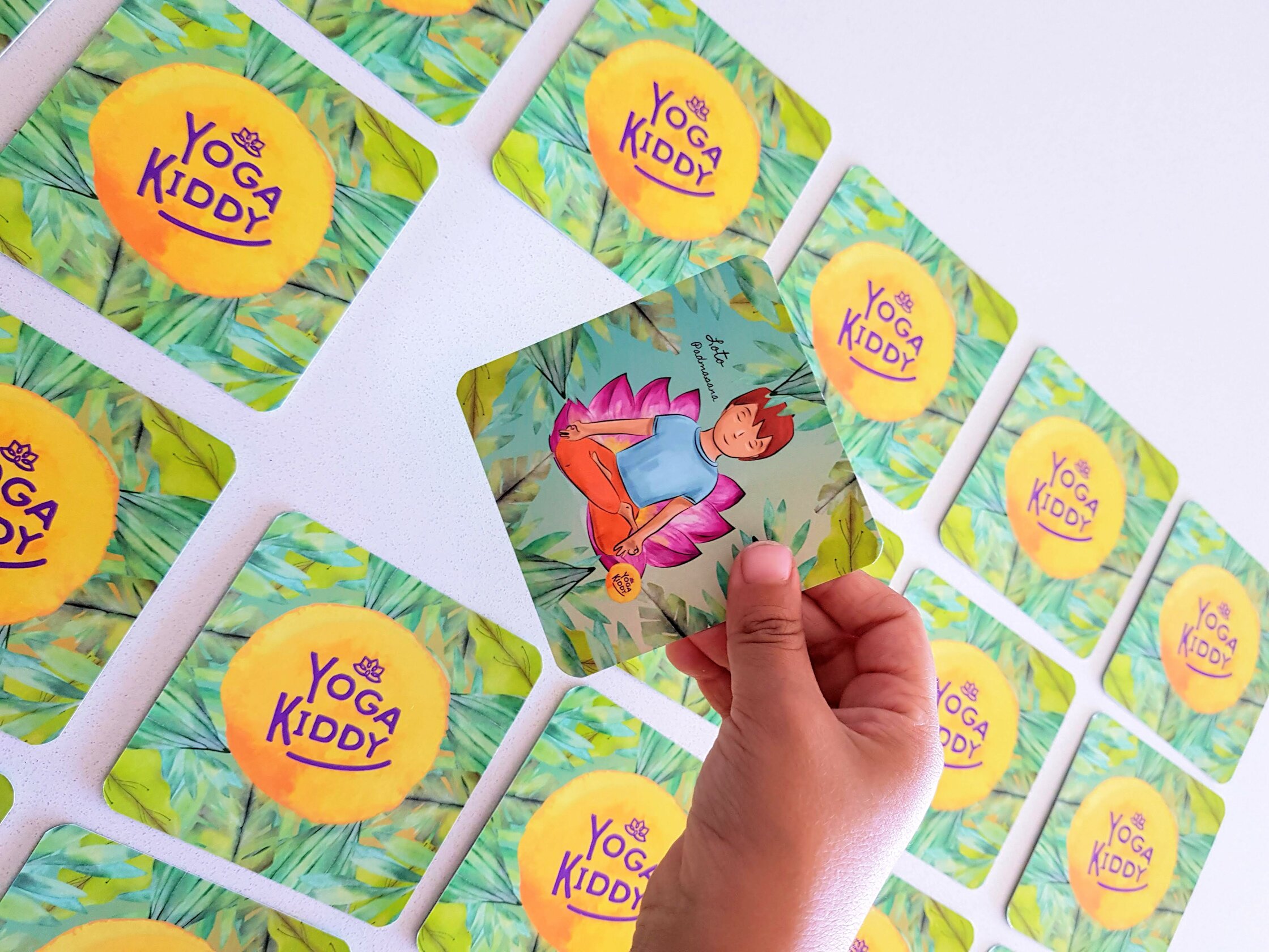 memorice de yoga infantil