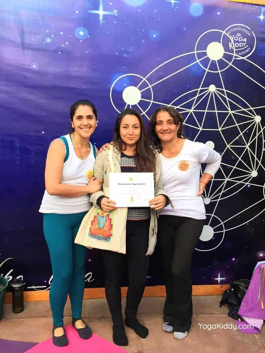 yoga-para-niños-arica-chile-formación-monitor-profesrorado-instructurado-YogaKiddy-0044