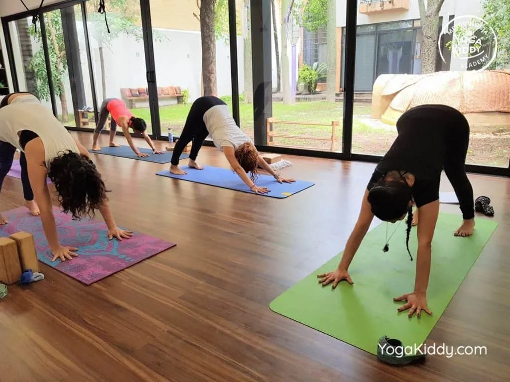 Formación-de-Yoga-para-Niños-en-Guadalajara-México-YogaKiddy-0015-1024x768