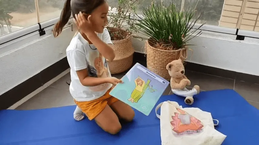 Yoga para niños_ postura del Bamboo 🎋