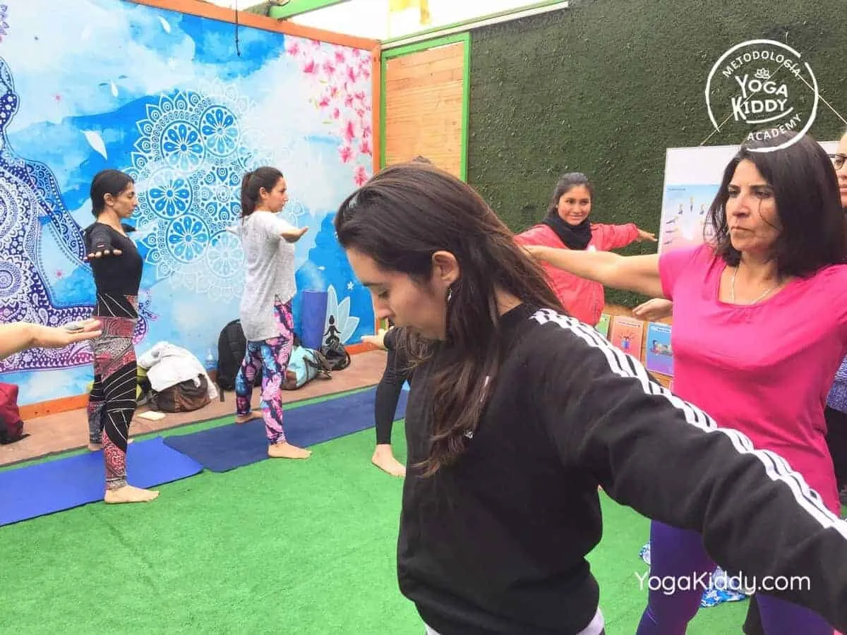 yoga-para-niños-arica-chile-formación-monitor-profesrorado-instructurado-YogaKiddy-0006