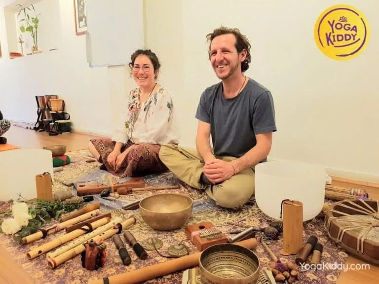 formacion-sonoterapia-infantil-para-niños-santiago-chile-yogakiddy-13-768x576
