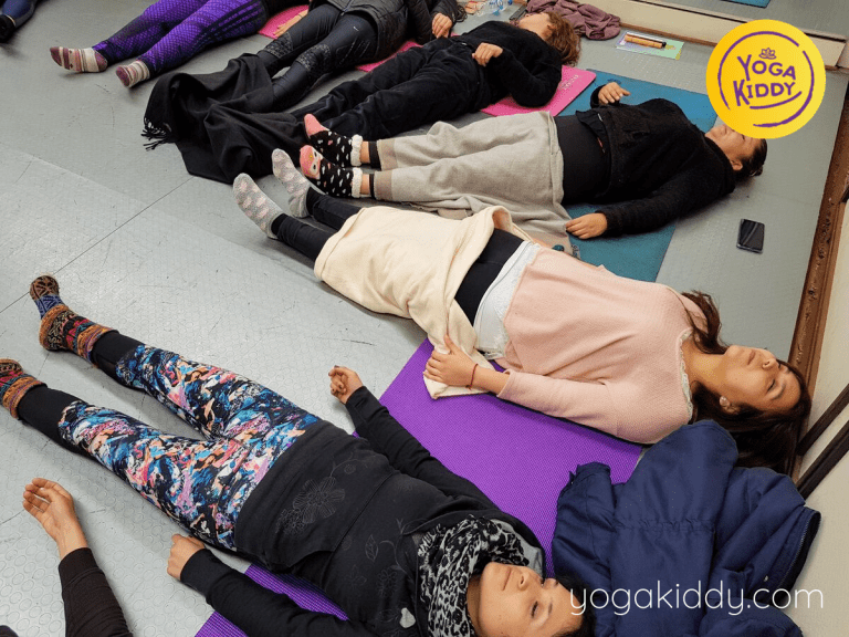 Yoga-para-niños-Viña-del-Mar-Formación-internacional-de-Monitor-de-Yoga-Infantil-11-768x576