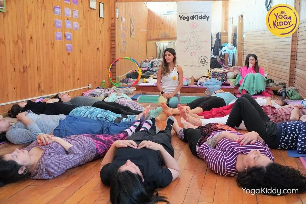yoga para niños castro chiloe chile yogakiddy formacion 16