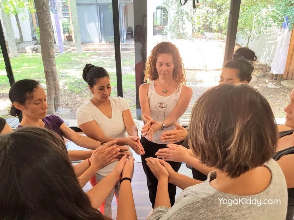 Formación-de-Yoga-para-Niños-en-Guadalajara-México-YogaKiddy-0120-1024x768