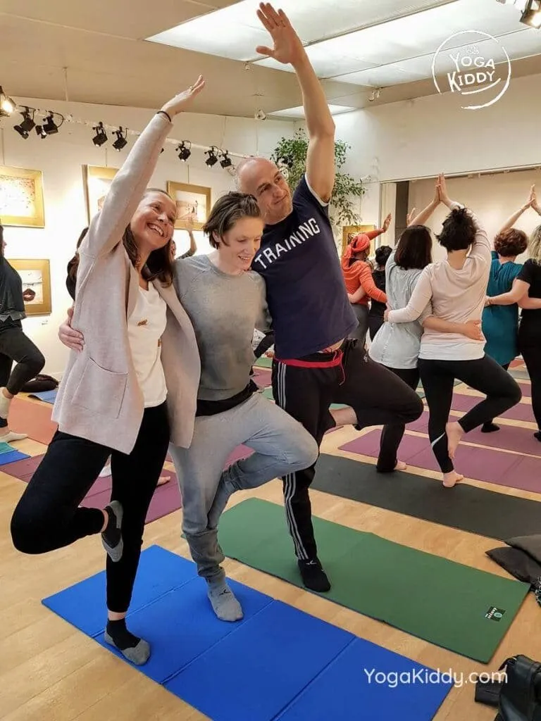 formation-yoga-pour-enfants-moniteur-paris-france-yogakiddy_9-768x1024