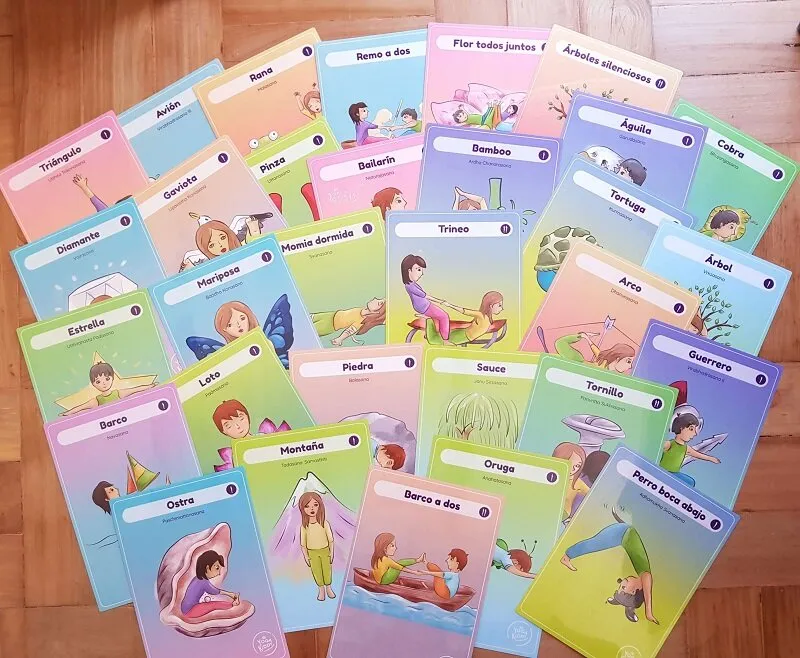 láminas de yoga para niños