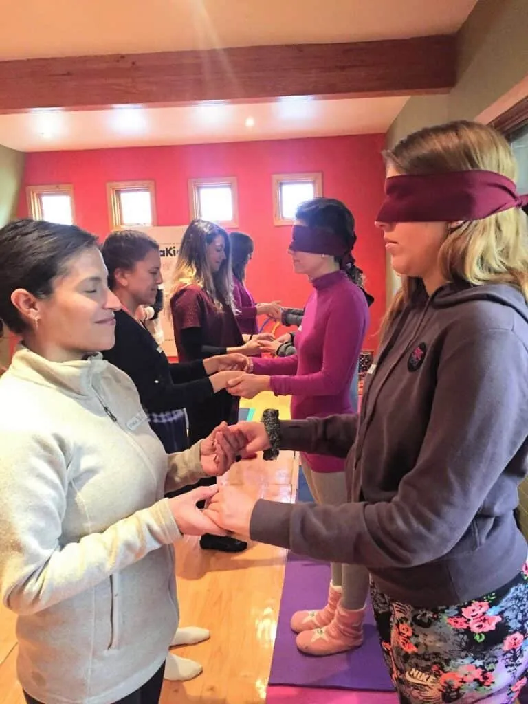 Yoga-niños-santiago-chile-Formación-Internacional-de-Monitor-de-Yoga-Infantil6-768x1024